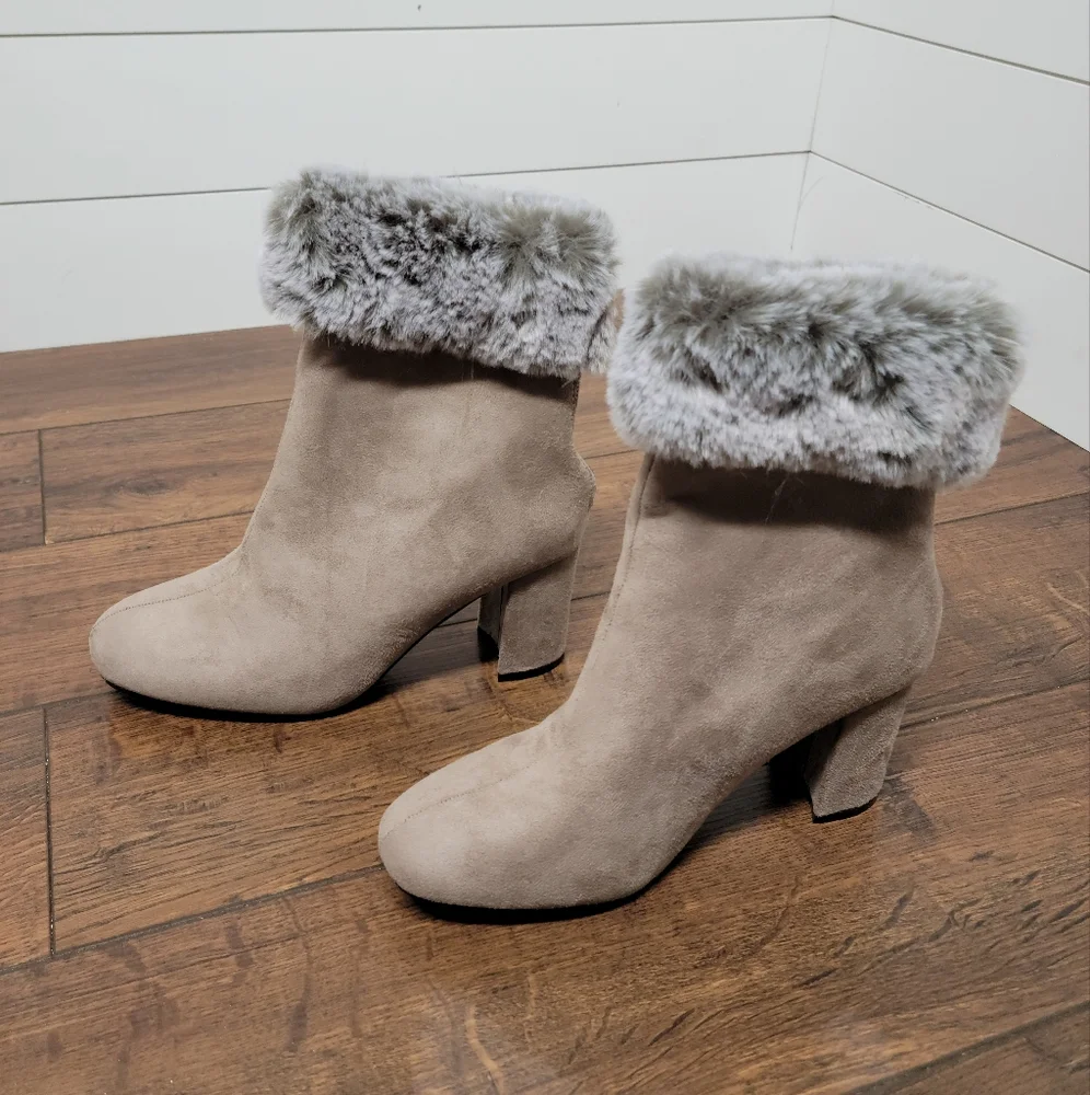 Olivia Miller Boots - Picture 3 of 8